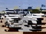 Used 2018 Chevrolet Equinox LS image 2