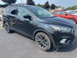 Used 2018 Ford Escape SE w/ SE Sport Appearance Package image 4