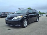 Used 2011 Toyota Sienna LE image 3