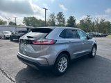 Used 2022 Ford Edge SEL image 5