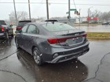 Used 2022 Kia Forte LXS image 5