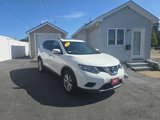 Used 2016 Nissan Rogue SV w/ SV Moonroof Package image 3
