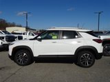 Used 2025 Chevrolet TrailBlazer LT w/ Convenience Package image 2