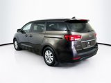 Used 2017 Kia Sedona LX w/ LX Essentials Premium Package image 5