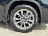 Used 2023 Toyota Highlander Limited image 5