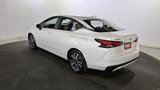 Used 2021 Nissan Versa SV image 5
