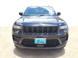 New 2025 Jeep Grand Cherokee Altitude image 2