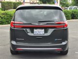 Used 2022 Chrysler Pacifica Touring-L w/ Uconnect Theater Family Group image 6