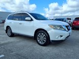Used 2013 Nissan Pathfinder SV image 2