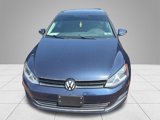 Used 2017 Volkswagen Golf S image 2