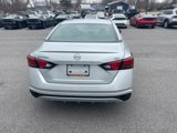 Used 2023 Nissan Altima 2.5 SV image 4