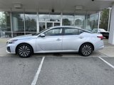 Used 2023 Nissan Altima 2.5 SV image 2