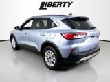 Used 2022 Ford Escape SE image 5