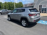 Used 2020 Jeep Compass Latitude image 2