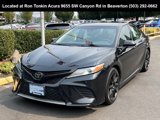 Used 2018 Toyota Camry XSE image 4