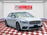 Used 2017 Lincoln Continental Reserve image 2