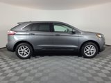 Used 2023 Ford Edge SEL image 2
