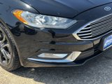 Used 2018 Ford Fusion SE w/ Equipment Group 201A image 3