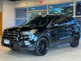 Used 2017 Ford Escape Titanium image 3