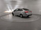 Used 2015 Ford Fiesta SE image 4