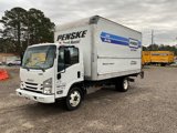 Used 2021 Isuzu NPR image 3