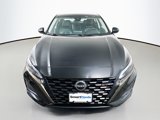 Used 2023 Nissan Altima 2.5 SR image 2
