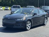 Used 2015 Ford Fusion SE w/ Equipment Group 201A image 2