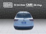 Used 2018 Volkswagen Tiguan SE w/ 3rd Row Seat Package image 4