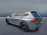 Used 2023 Volkswagen Tiguan SE R-Line image 4