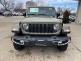 New 2025 Jeep Gladiator Sport image 3
