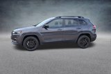 Used 2023 Jeep Cherokee Altitude Lux image 2