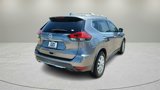 Used 2017 Nissan Rogue SV w/ SV Premium Package image 3