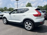 Used 2020 Volvo XC40 T5 Momentum w/ Protection Package image 5