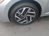 Used 2022 Volkswagen Jetta SEL image 4