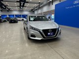 Used 2021 Nissan Altima 2.5 SV image 2
