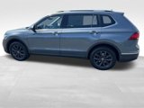 Certified 2022 Volkswagen Tiguan SE w/ Panoramic Sunroof Package image 5
