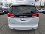 Used 2022 Chrysler Voyager LX image 5