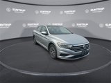 Used 2021 Volkswagen Jetta SE w/ SE Cold Weather Package image 2