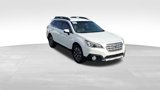 Used 2015 Subaru Outback 3.6R Limited image 2