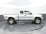 Used 2013 Toyota Tacoma 4x4 Access Cab V6 image 2