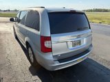 Used 2012 Chrysler Town & Country Touring-L w/ Entertainment Group #2 image 5