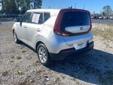 Used 2021 Kia Soul S image 3