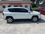 Used 2016 Jeep Compass Latitude image 2