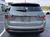 Used 2023 Jeep Compass Latitude w/ Mopar Graphics Package image 4