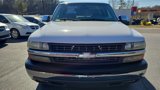Used 2000 Chevrolet Silverado 1500 LS image 2