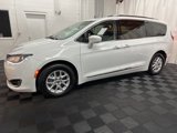 Used 2020 Chrysler Pacifica Touring-L image 5