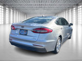 Used 2019 Ford Fusion SE image 3