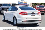 Used 2018 Ford Fusion SE image 2