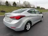 Used 2015 Hyundai Elantra SE image 6