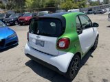 Used 2017 smart fortwo pure image 6